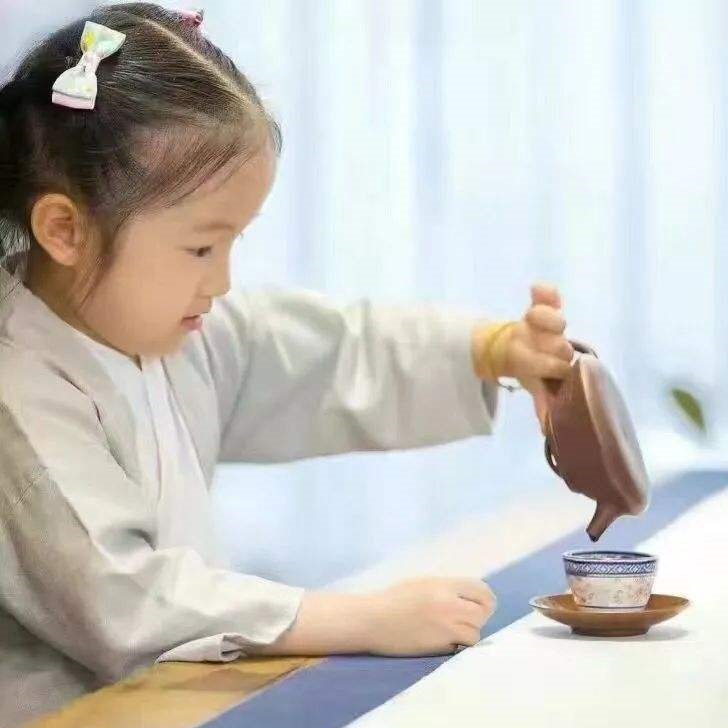 幼儿茶艺表演